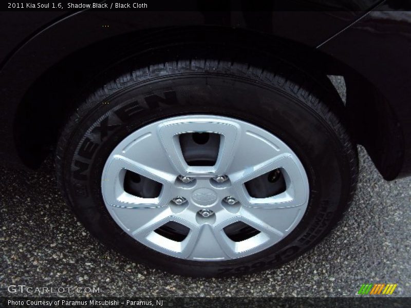 Shadow Black / Black Cloth 2011 Kia Soul 1.6