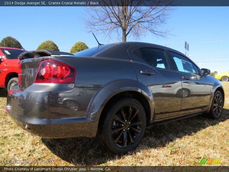 Granite Crystal Metallic / Black 2014 Dodge Avenger SE