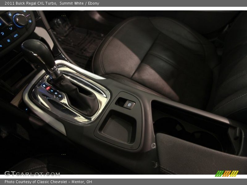 Summit White / Ebony 2011 Buick Regal CXL Turbo