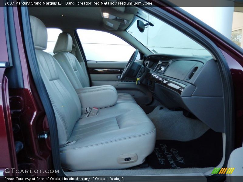 Front Seat of 2007 Grand Marquis LS