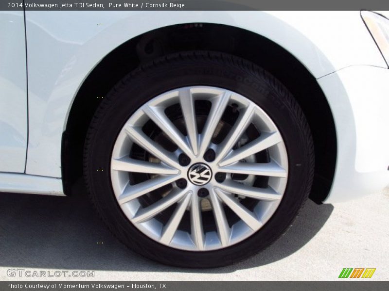 Pure White / Cornsilk Beige 2014 Volkswagen Jetta TDI Sedan