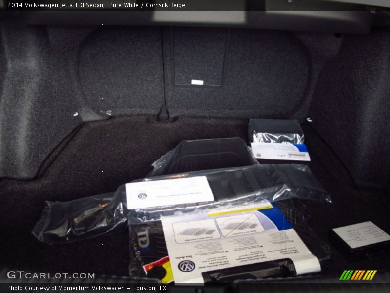 Pure White / Cornsilk Beige 2014 Volkswagen Jetta TDI Sedan