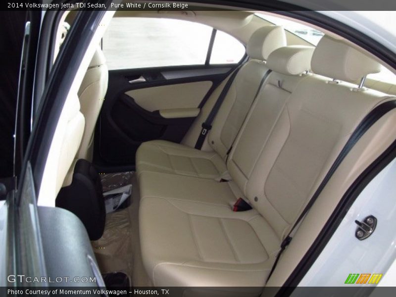 Pure White / Cornsilk Beige 2014 Volkswagen Jetta TDI Sedan