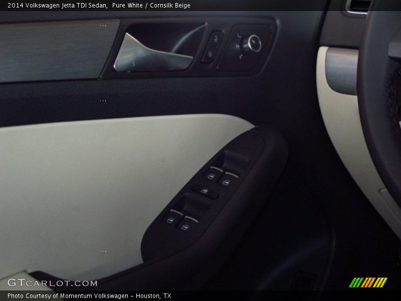 Pure White / Cornsilk Beige 2014 Volkswagen Jetta TDI Sedan