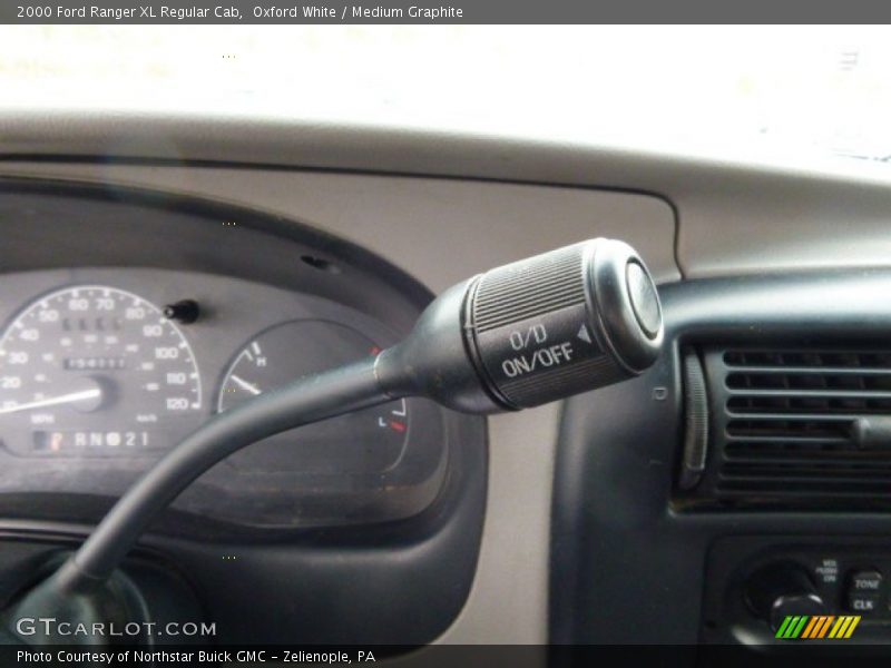 Oxford White / Medium Graphite 2000 Ford Ranger XL Regular Cab