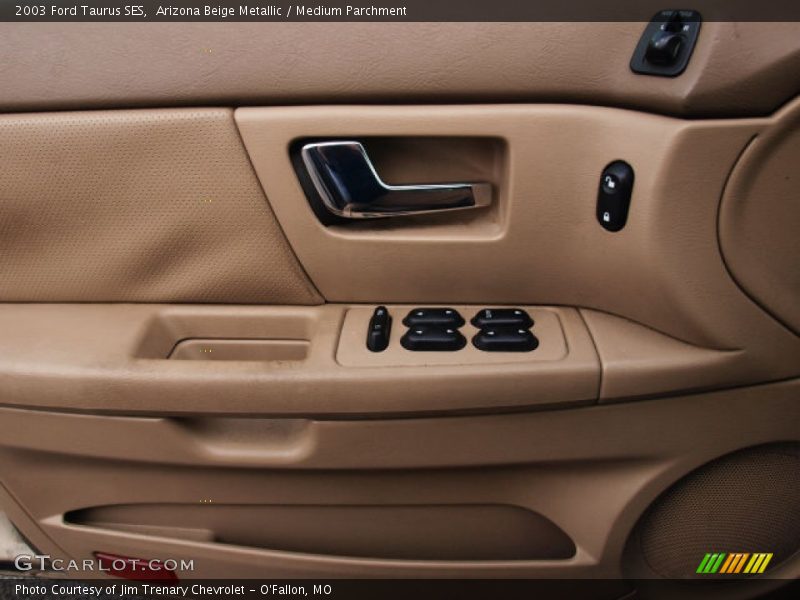 Arizona Beige Metallic / Medium Parchment 2003 Ford Taurus SES
