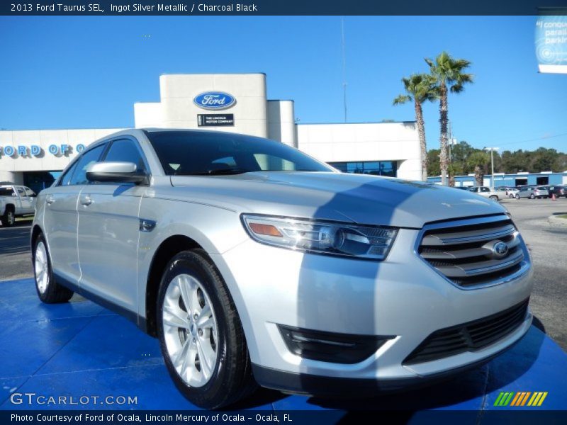 Ingot Silver Metallic / Charcoal Black 2013 Ford Taurus SEL
