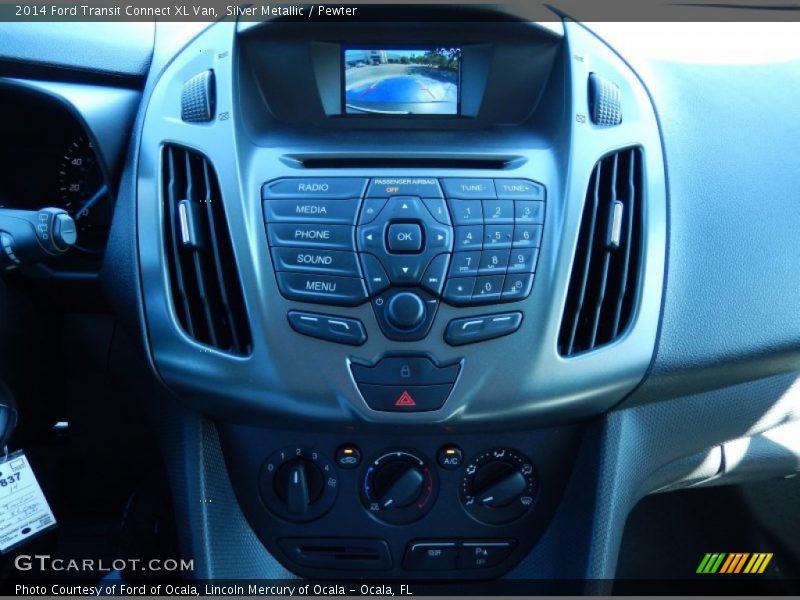 Controls of 2014 Transit Connect XL Van