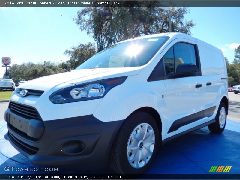 Front 3/4 View of 2014 Transit Connect XL Van