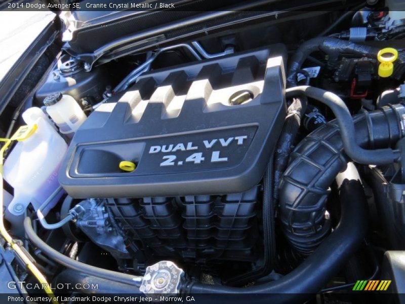 Granite Crystal Metallic / Black 2014 Dodge Avenger SE