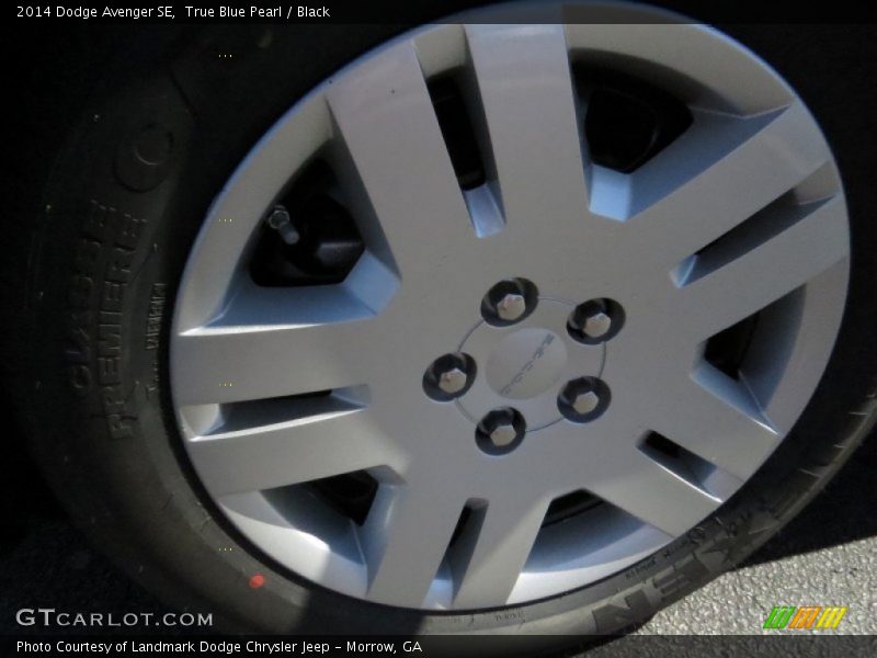 True Blue Pearl / Black 2014 Dodge Avenger SE