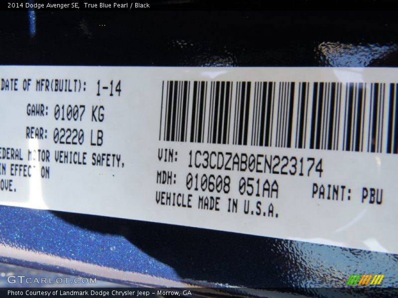 True Blue Pearl / Black 2014 Dodge Avenger SE