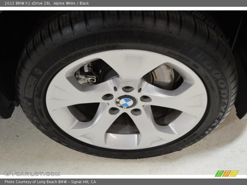 Alpine White / Black 2013 BMW X1 sDrive 28i
