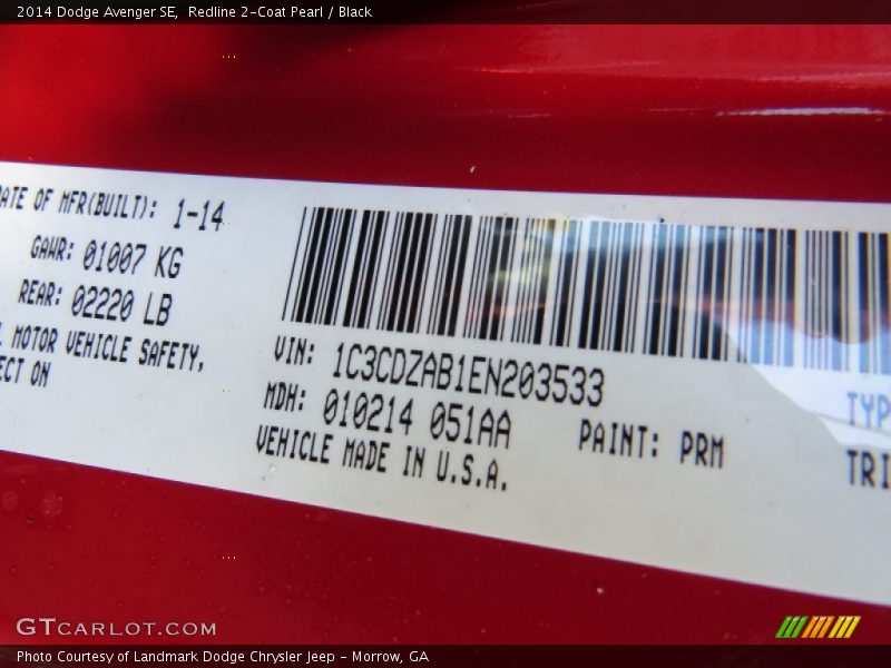 Redline 2-Coat Pearl / Black 2014 Dodge Avenger SE