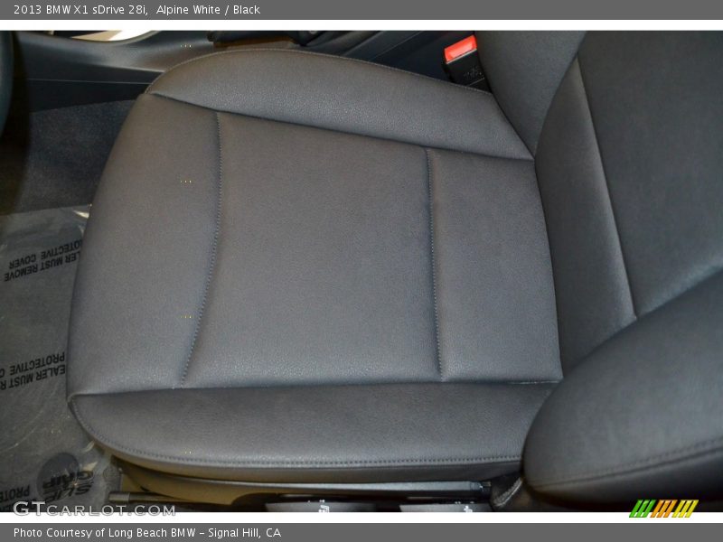 Alpine White / Black 2013 BMW X1 sDrive 28i
