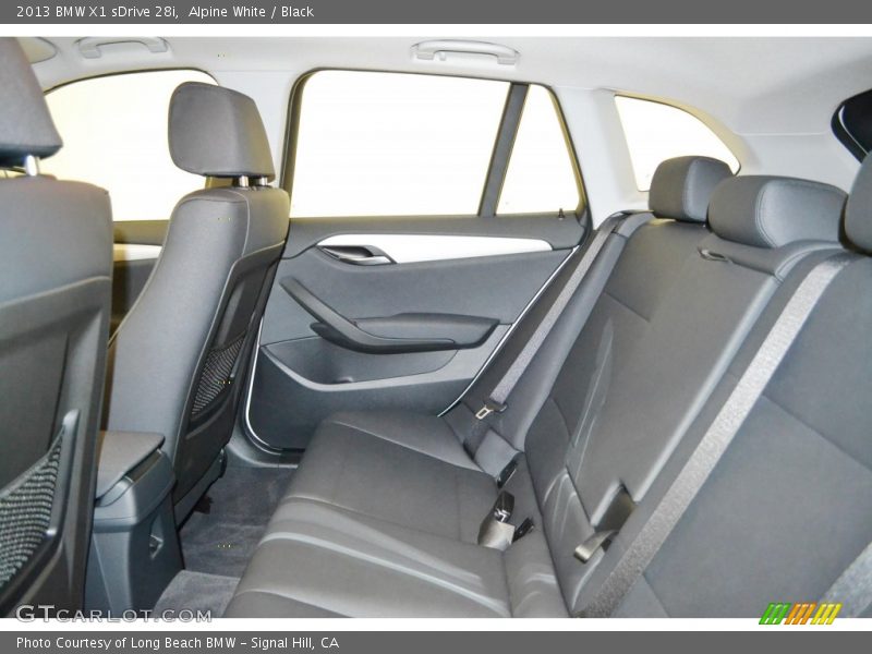 Alpine White / Black 2013 BMW X1 sDrive 28i