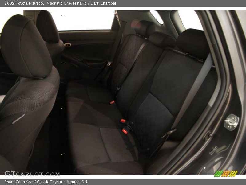 Magnetic Gray Metallic / Dark Charcoal 2009 Toyota Matrix S