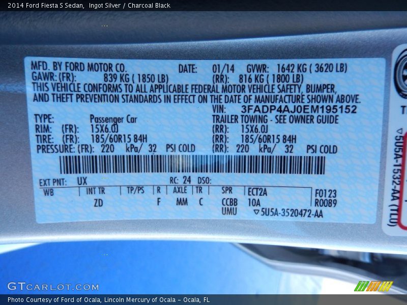 Ingot Silver / Charcoal Black 2014 Ford Fiesta S Sedan