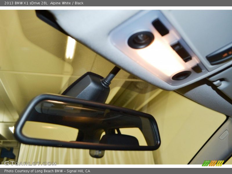 Alpine White / Black 2013 BMW X1 sDrive 28i