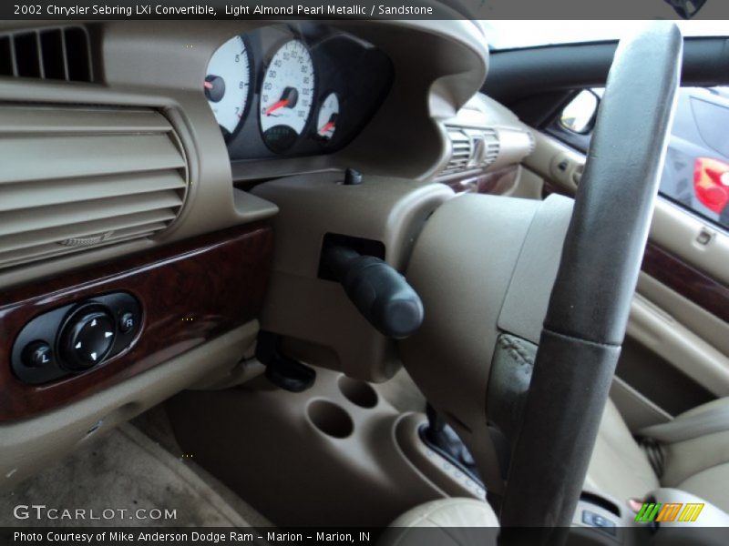 Light Almond Pearl Metallic / Sandstone 2002 Chrysler Sebring LXi Convertible