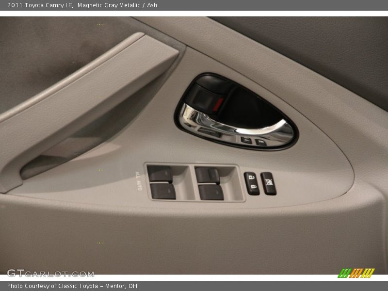 Magnetic Gray Metallic / Ash 2011 Toyota Camry LE