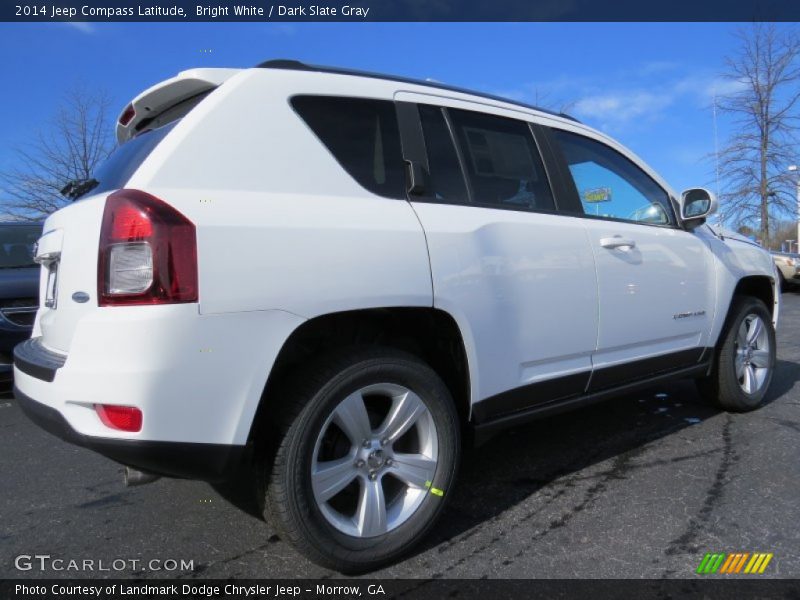 Bright White / Dark Slate Gray 2014 Jeep Compass Latitude