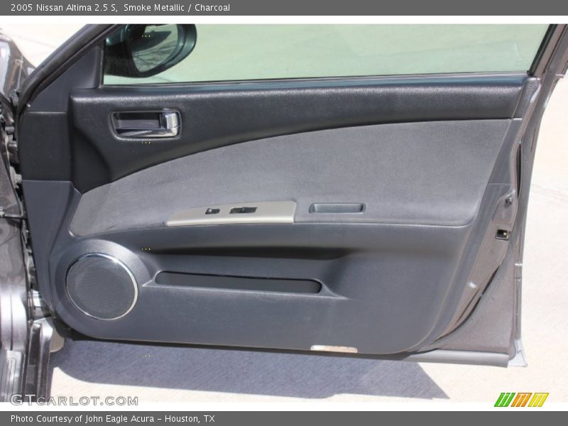 Smoke Metallic / Charcoal 2005 Nissan Altima 2.5 S