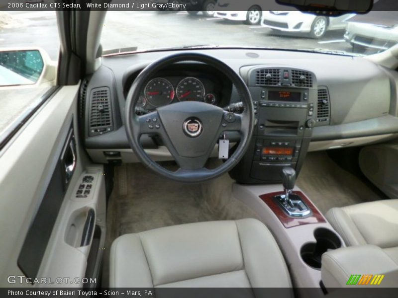  2006 CTS Sedan Light Gray/Ebony Interior