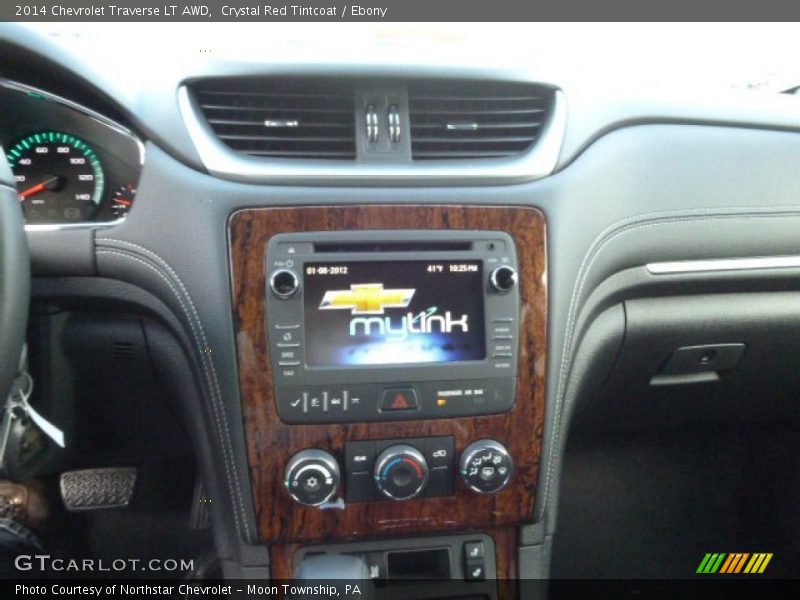 Crystal Red Tintcoat / Ebony 2014 Chevrolet Traverse LT AWD