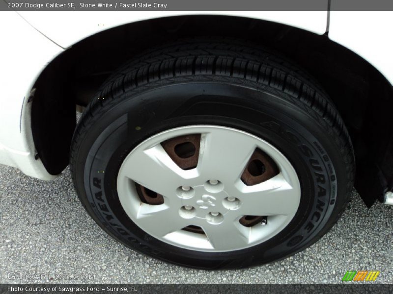 Stone White / Pastel Slate Gray 2007 Dodge Caliber SE