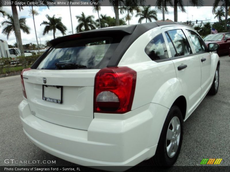 Stone White / Pastel Slate Gray 2007 Dodge Caliber SE