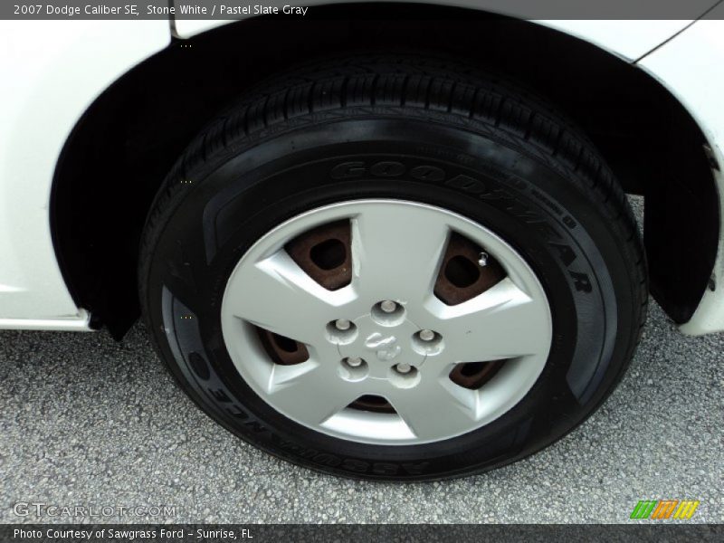 Stone White / Pastel Slate Gray 2007 Dodge Caliber SE