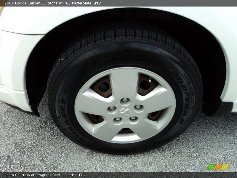 Stone White / Pastel Slate Gray 2007 Dodge Caliber SE