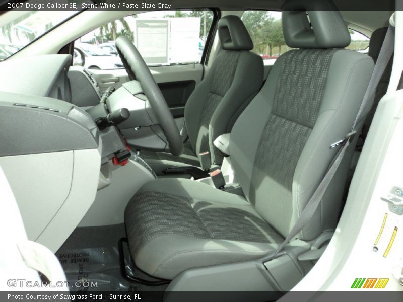 Front Seat of 2007 Caliber SE