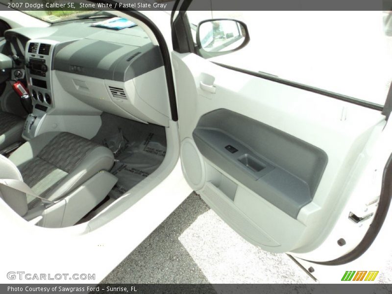 Stone White / Pastel Slate Gray 2007 Dodge Caliber SE