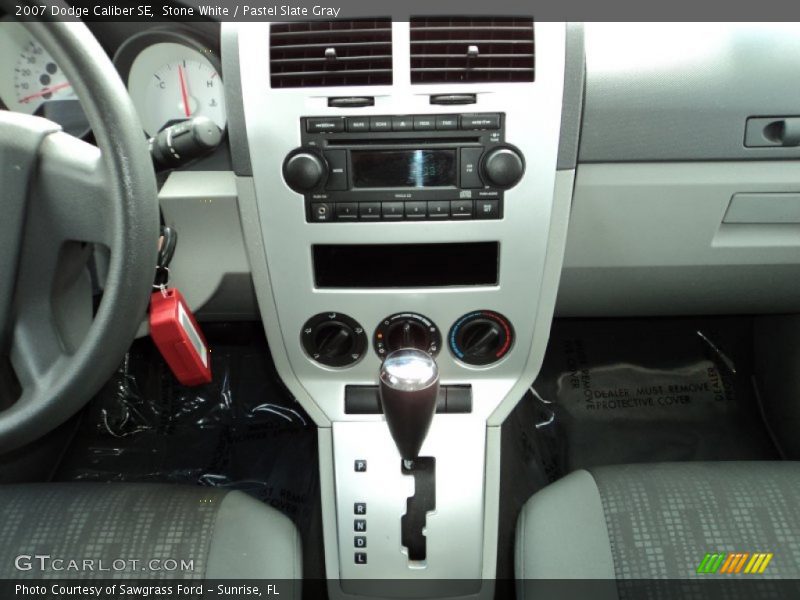 Stone White / Pastel Slate Gray 2007 Dodge Caliber SE