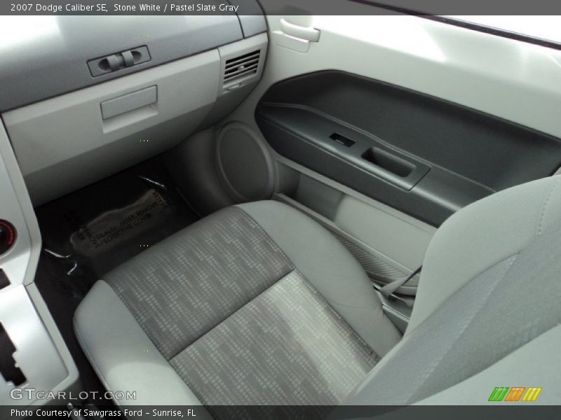Stone White / Pastel Slate Gray 2007 Dodge Caliber SE