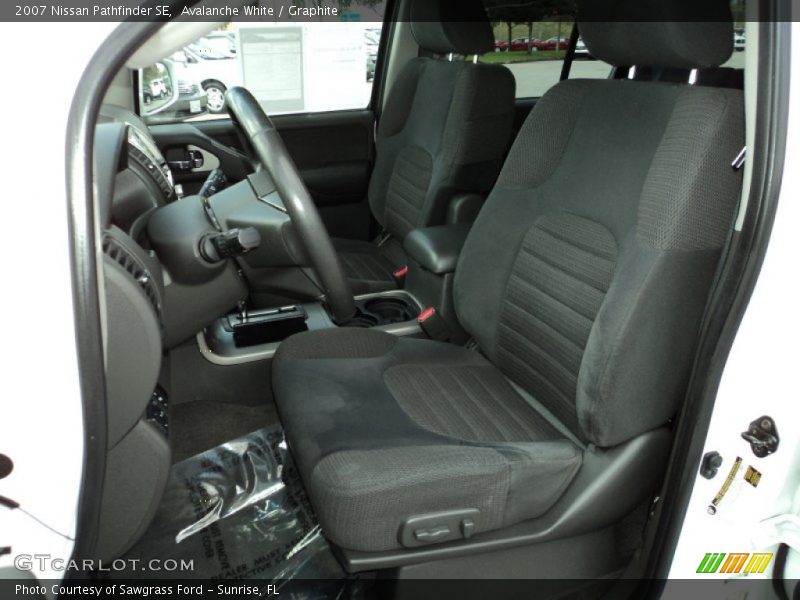 Avalanche White / Graphite 2007 Nissan Pathfinder SE