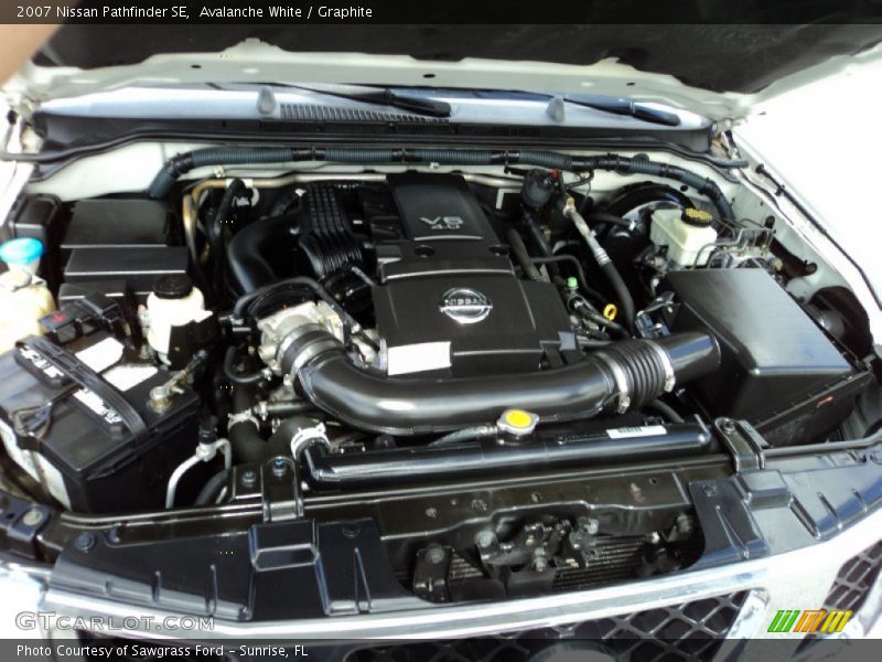 Avalanche White / Graphite 2007 Nissan Pathfinder SE