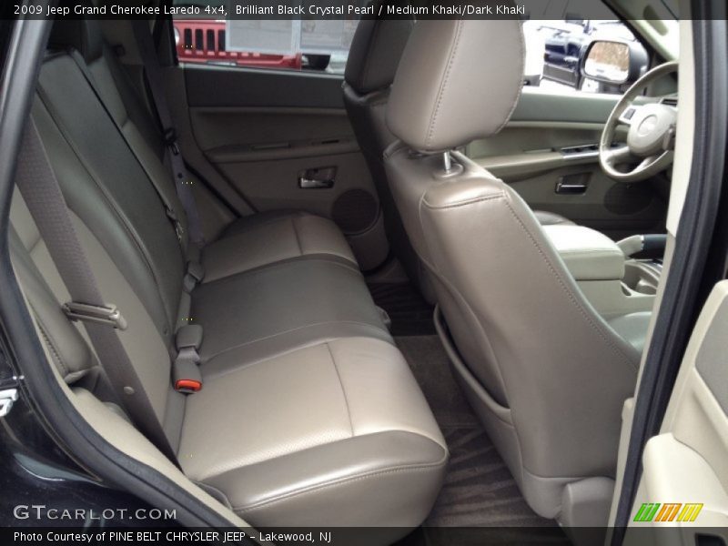 Brilliant Black Crystal Pearl / Medium Khaki/Dark Khaki 2009 Jeep Grand Cherokee Laredo 4x4