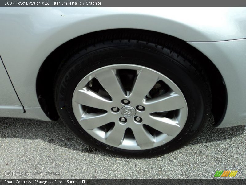Titanium Metallic / Graphite 2007 Toyota Avalon XLS