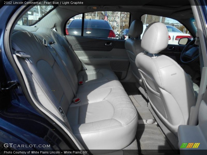 Pearl Blue / Light Graphite 2002 Lincoln Continental