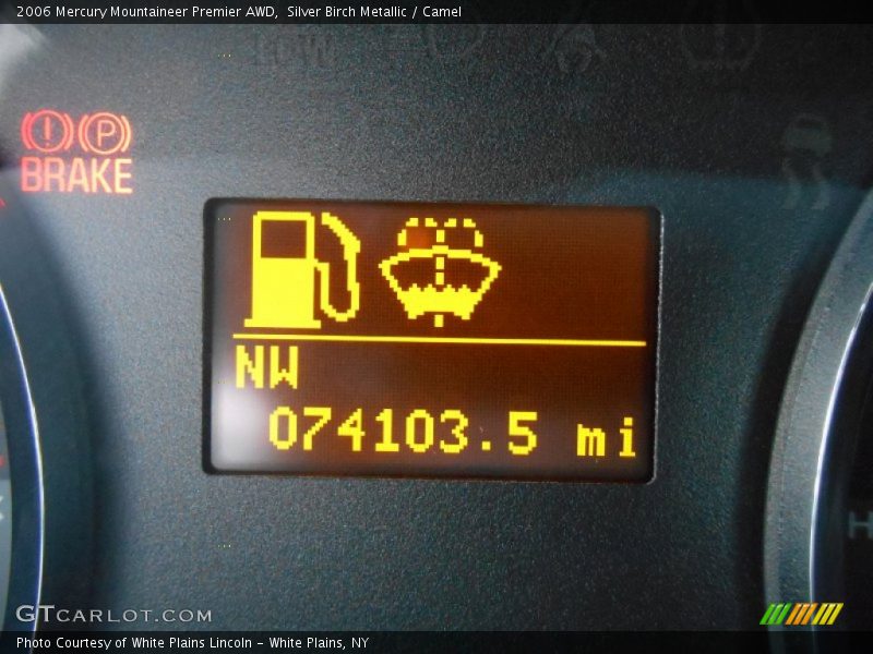 Silver Birch Metallic / Camel 2006 Mercury Mountaineer Premier AWD