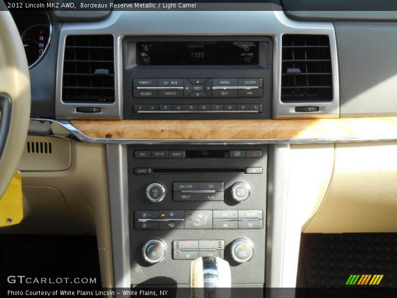 Bordeaux Reserve Metallic / Light Camel 2012 Lincoln MKZ AWD