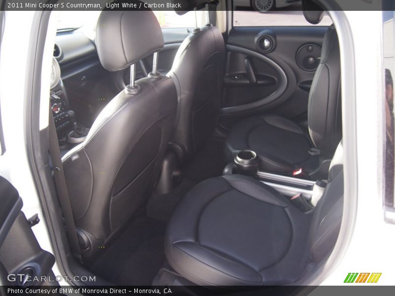 Light White / Carbon Black 2011 Mini Cooper S Countryman