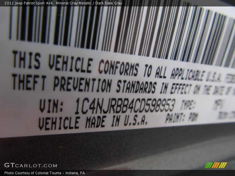 Mineral Gray Metallic / Dark Slate Gray 2012 Jeep Patriot Sport 4x4
