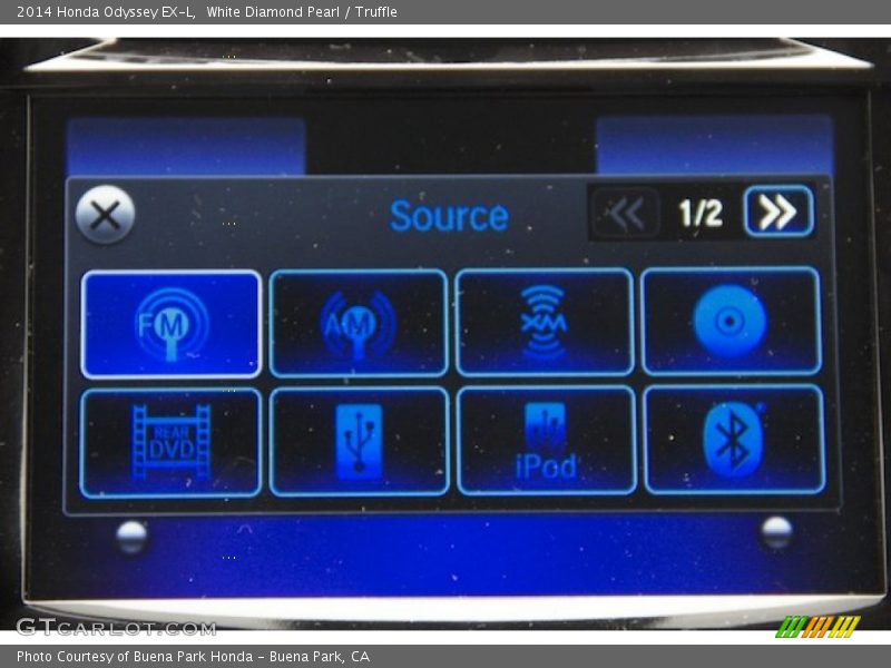 White Diamond Pearl / Truffle 2014 Honda Odyssey EX-L
