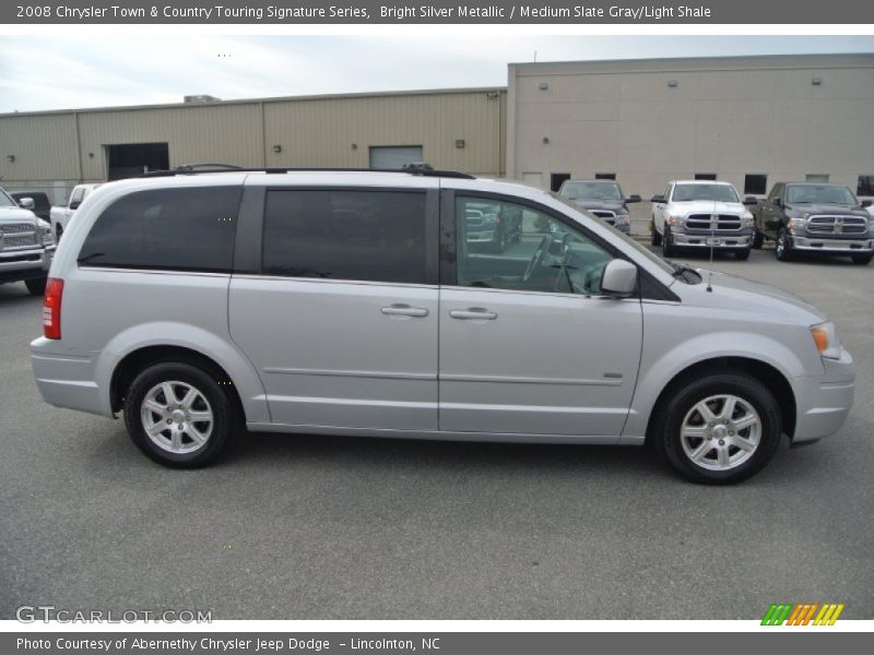 Bright Silver Metallic / Medium Slate Gray/Light Shale 2008 Chrysler Town & Country Touring Signature Series