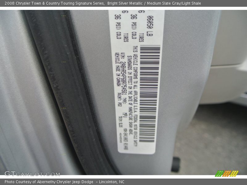 Bright Silver Metallic / Medium Slate Gray/Light Shale 2008 Chrysler Town & Country Touring Signature Series