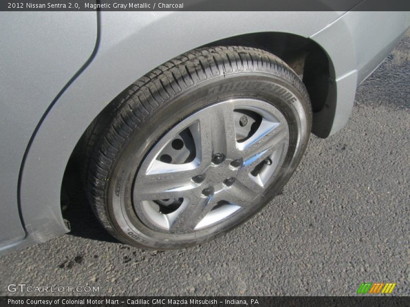 Magnetic Gray Metallic / Charcoal 2012 Nissan Sentra 2.0